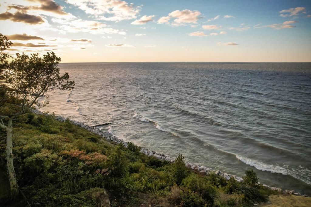 Charming Lakeview Cabin Near Geneva-On-The-Lake! Ashtabula Luaran gambar