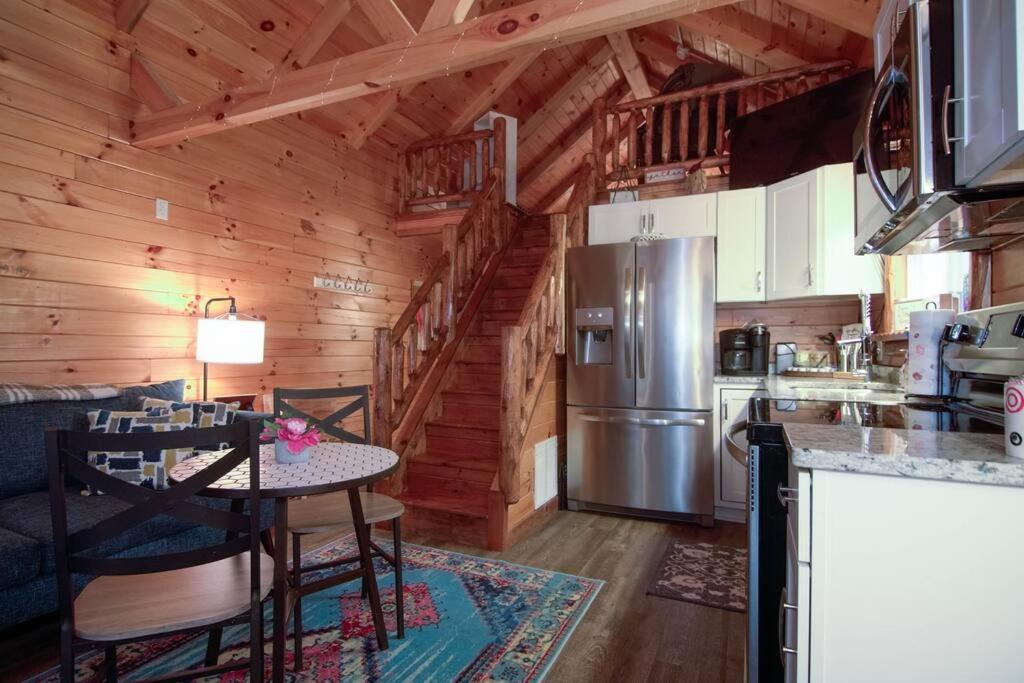 Charming Lakeview Cabin Near Geneva-On-The-Lake! Ashtabula Luaran gambar