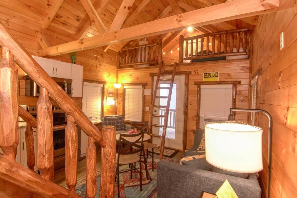 Charming Lakeview Cabin Near Geneva-On-The-Lake! Ashtabula Luaran gambar